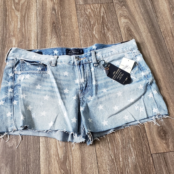 Lucky Brand Star Cut Off Shorts - Picture 1 of 11